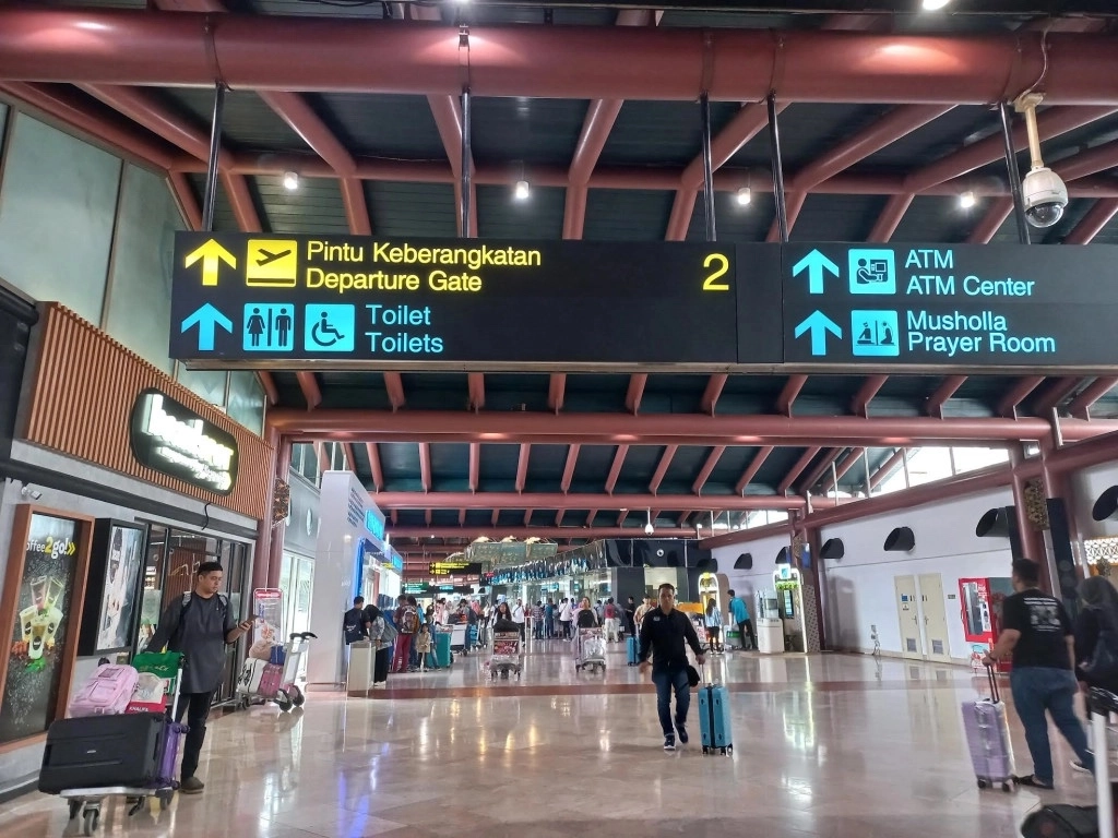Penerbangan Umrah Berjalan Normal, 80 Jemaah Berangkat dari Bandara Soetta