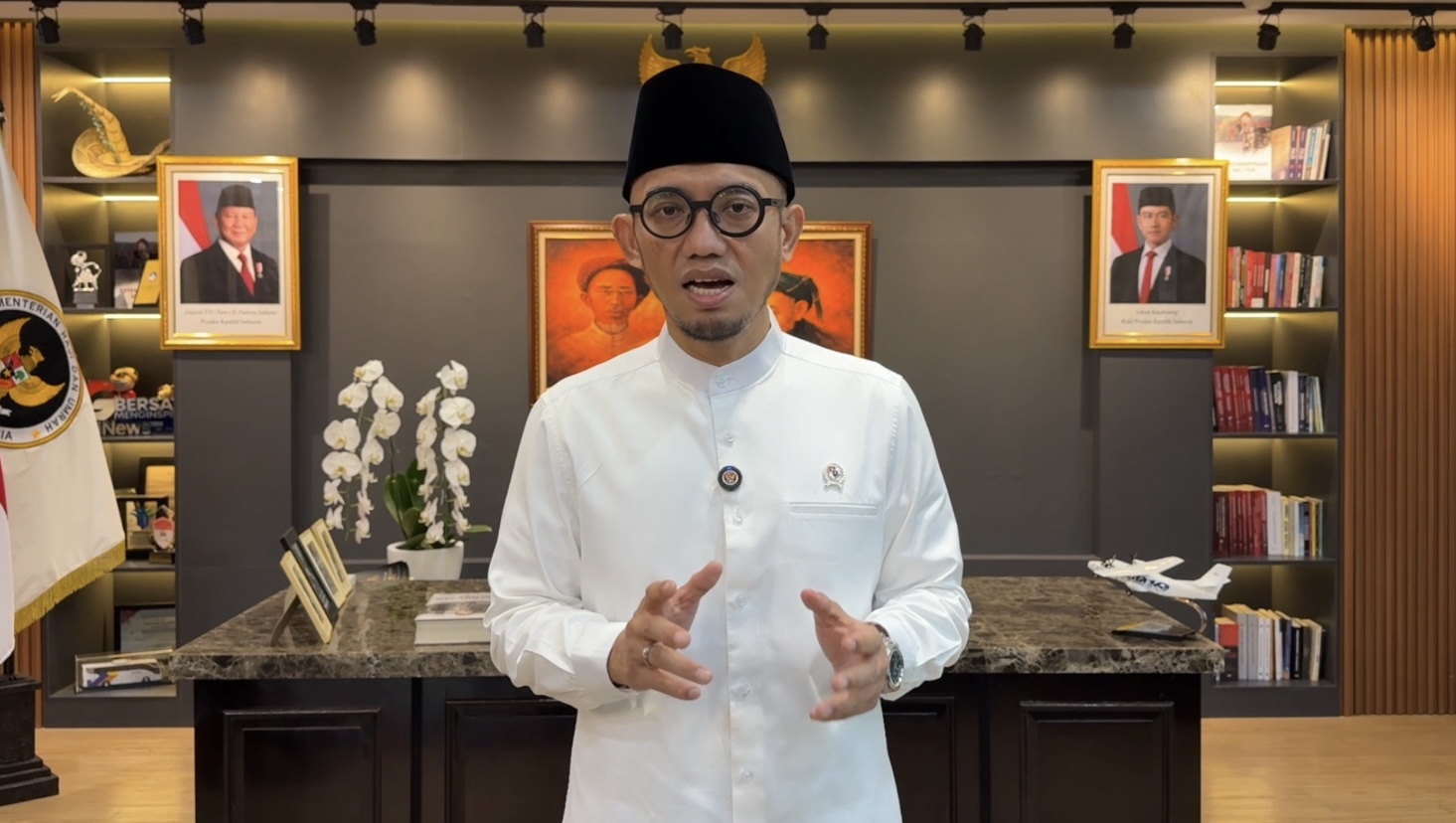 Kemenhaj Imbau Penundaan Keberangkatan Umrah, Pastikan Persiapan Haji Tetap Berjalan